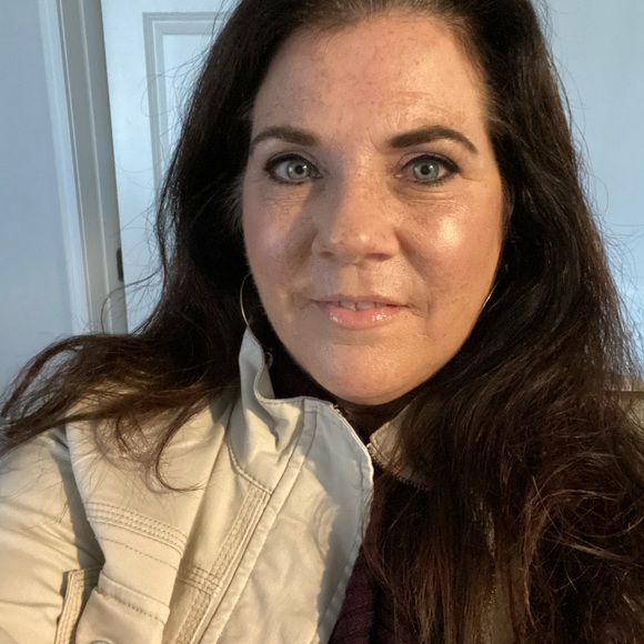 Meet your Posher, Mary - Picture 1 of 1